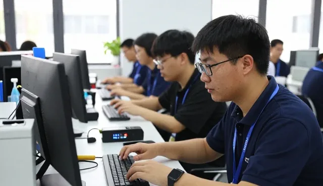 技术研究如何解决农业基地中的实际问题